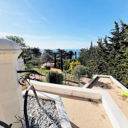 فيلة Bas De D'exception Vue Mer *
